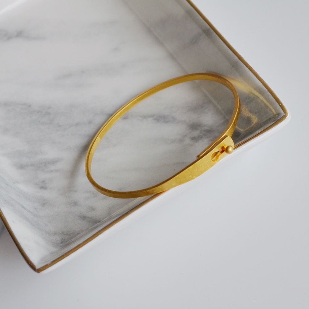 NWOT Madewell Delicate Bangle Glider Bracelet Gold - Picture 3 of 4